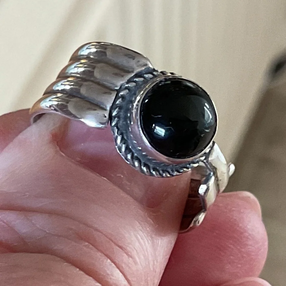 Sterling Silver 925 Black Onyx ring Size US 8.5